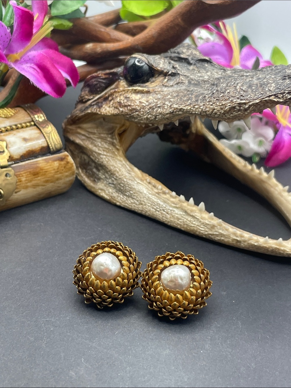 Miriam Haskell floral clip earrings vintage
